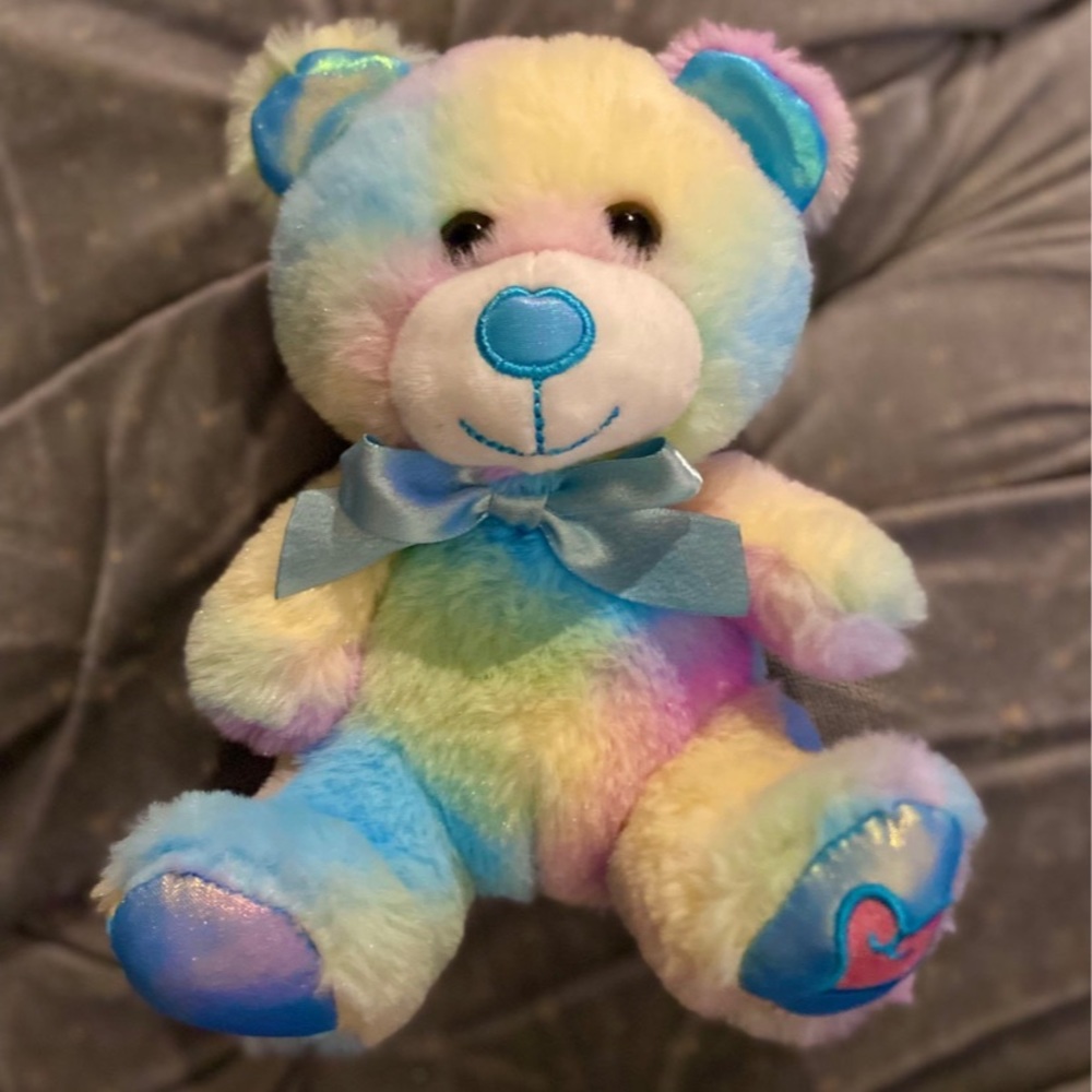 Teddy bear(free with any purchase)